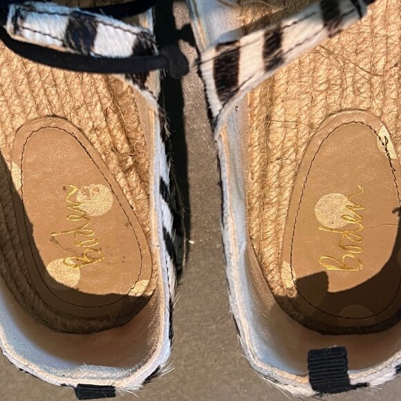 Boden Isabella Haircalf Zebra Espadrilles, Size 40, EUC - Picture 5 of 7